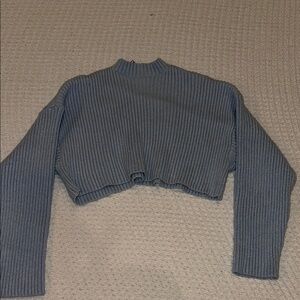 Ribbed Cropped Sweater - light blue